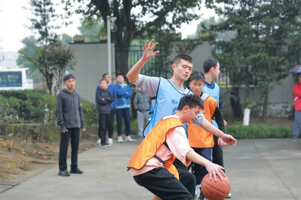 信息化设备如何提高篮球训练中的反馈速度_2